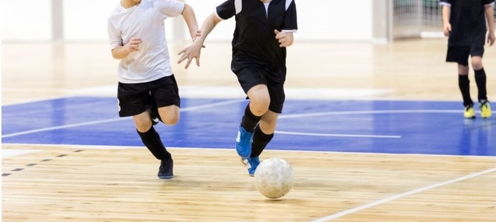 youth futsal players